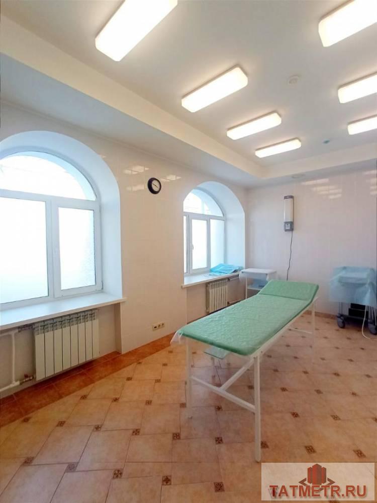 Продажа / Коммерческая / Office, Казань, улица Достоевского, 36 000 000 Продается помещение свободного назначения в центре Казани, отдельный вход со двора , классическая кабинетная нарезка.... - 35