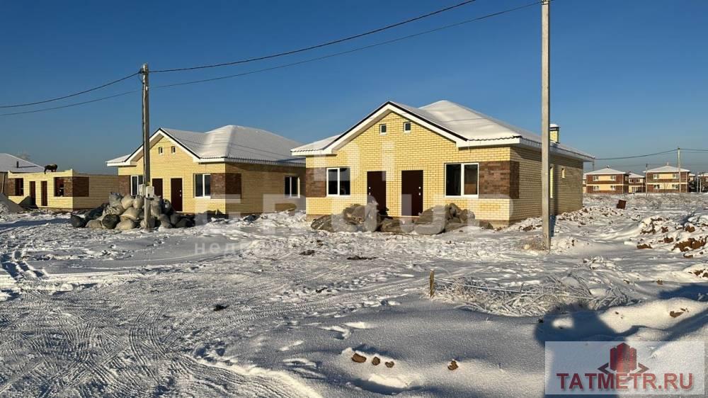 Продажа / Таунхаусы, Куюки, 4 300 000 Продается в пос Куюки таунхаус по ул 17 квартал. общ площадью 60 кв м. 1 этажный таунхаус. Участок 2,5 соток. Стены... - 1