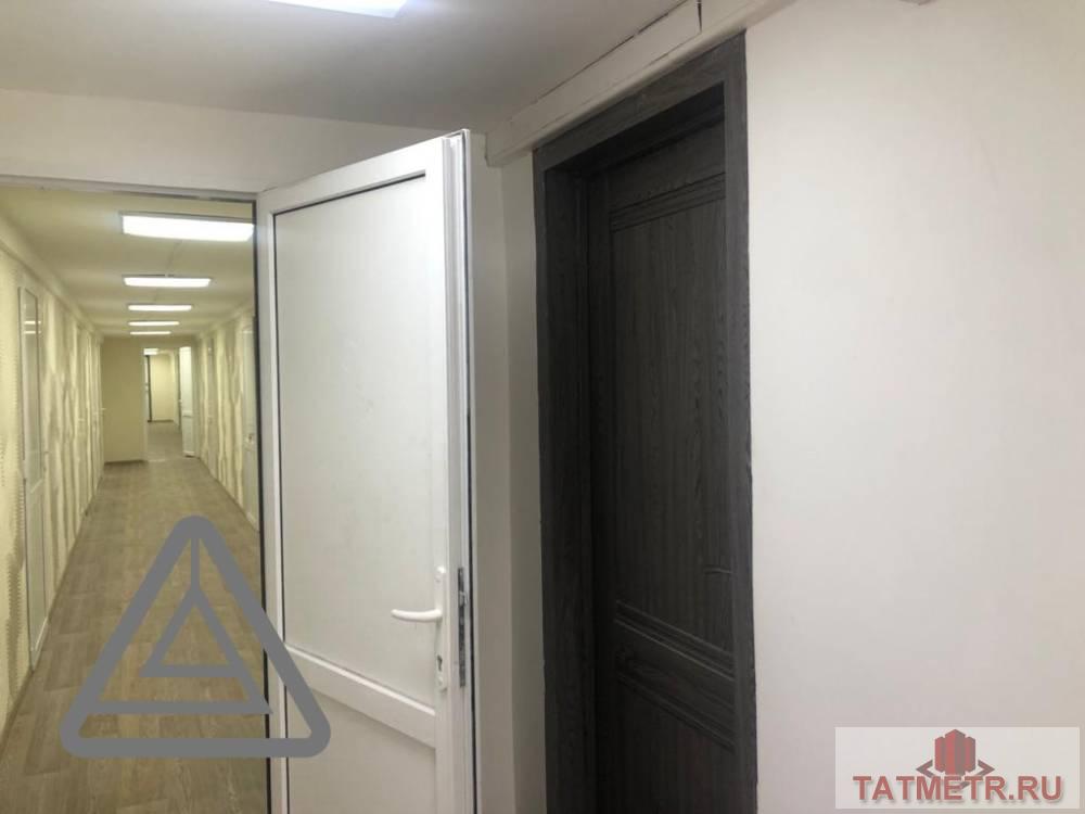 Сдаются офисы на втором этаже трехэтажного нежилого здания расположенного по адресу Адоратского 90   В помещении: —... - 8