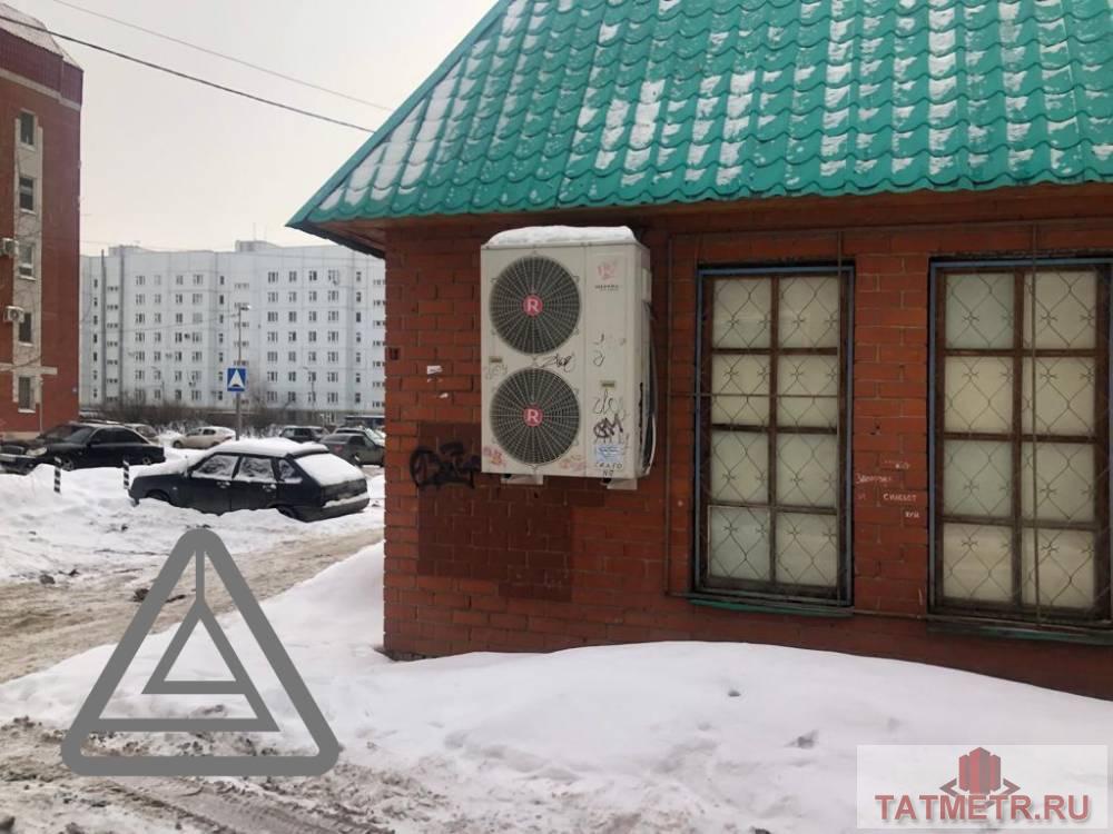 Аренда / Коммерческая / Free purpose, Казань, Чистопольская улица, 40 000 Сдается помещение на втором этаже, по адресу, Чистопольская 27а , в отельно стоящем нежилом здании. В помещении: —... - 1
