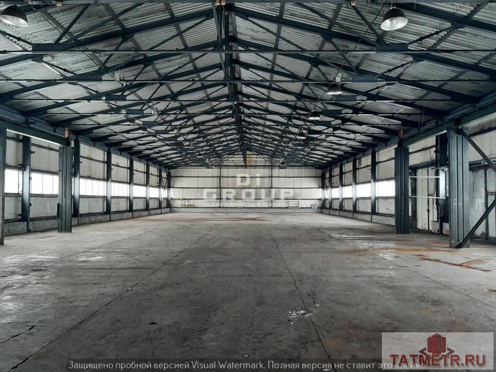 Аренда / Коммерческая / Warehouse, Казань, Химическая улица, 381 000 Сдается неотапливаемый склад на ул. Химическая. Площадь 1270 кв.м. Высота потолков 6 м, транспортные ворота 3 шт.,...