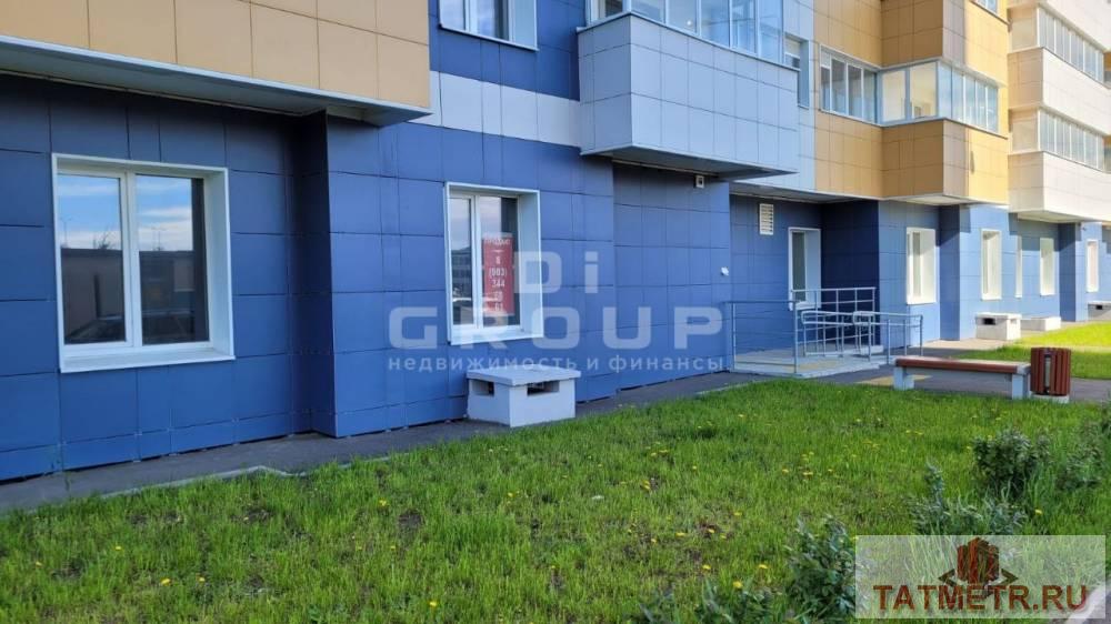 Коммерческая / Аренда / Офисы, Казань, улица Наиля Юсупова, 207 800 Сдается помещение свободного назначения по ул. Наиля Юсупова 5. Характеристики объекта: — 1 линия; — окна на 2...
