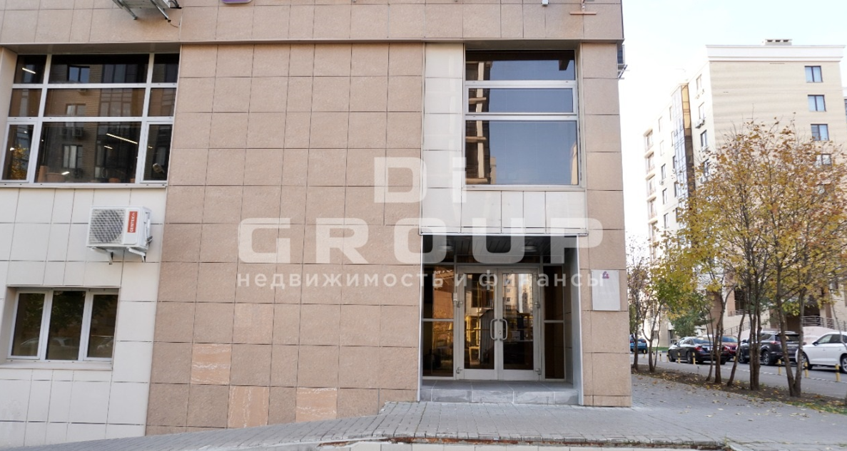 Продажа / Коммерческая / Office, Казань, улица Габдуллы Кариева, 45 795 000 Продается помещение с ремонтом в ЖК 21 век. Находится на 1 этаже, удобные подъездные пути, вход с улицы отдельный. С... - 3