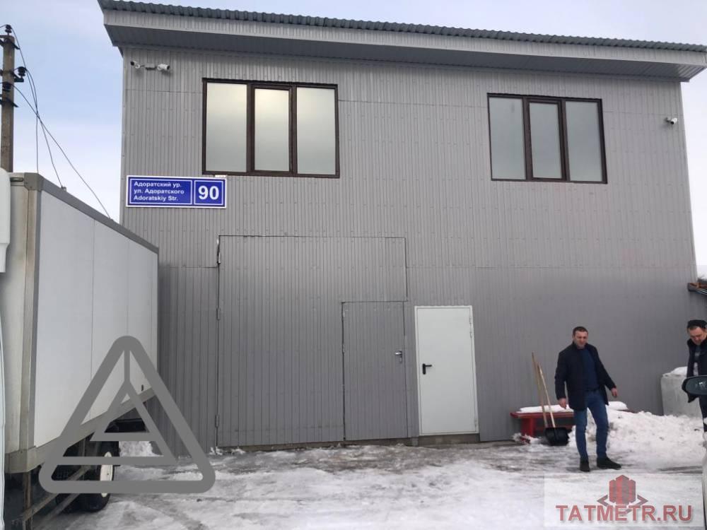 Аренда / Коммерческая / Warehouse, Казань, улица Адоратского, 120 000 Сдается складское помещение, расположенное по адресу Адоратского 90 В помещении: — Электричество — высота потолка 6...