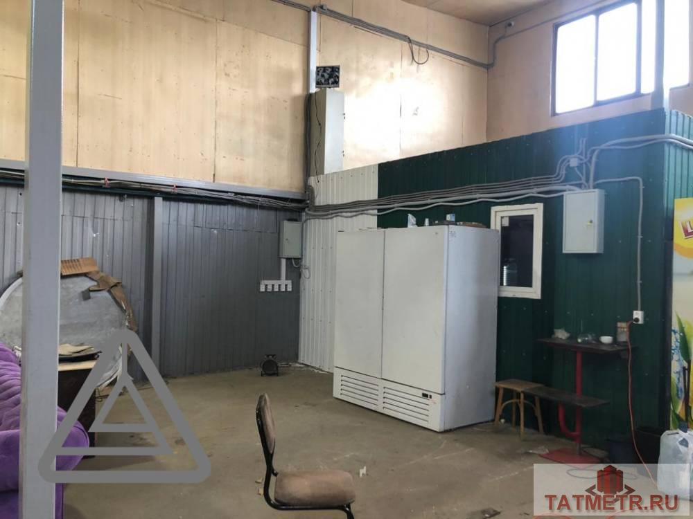 Аренда / Коммерческая / Warehouse, Казань, улица Адоратского, 120 000 Сдается складское помещение, расположенное по адресу Адоратского 90 В помещении: — Электричество — высота потолка 6... - 2