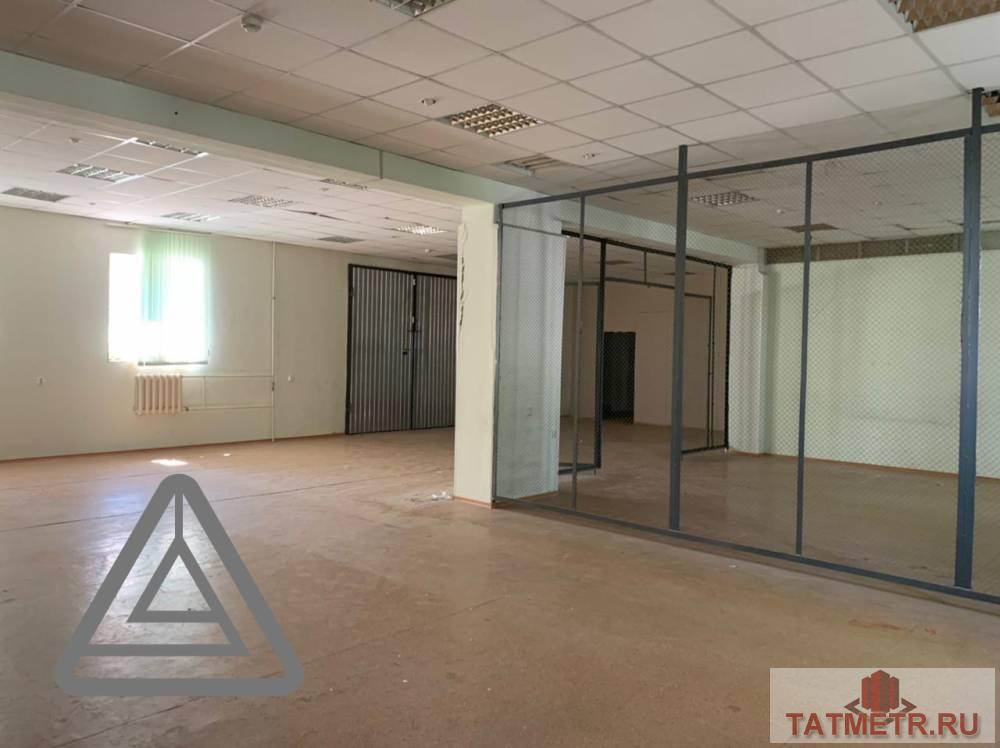 Аренда / Коммерческая / Warehouse, Казань, улица Космонавтов, 99 000 Сдается помещение свободного назначения по адресу Космонавтов 67. В отличном состоянии. В помещении: — Телефон —... - 2