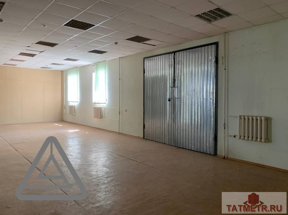 Аренда / Коммерческая / Warehouse, Казань, улица Космонавтов, 99 000 Сдается помещение свободного назначения по адресу Космонавтов 67. В отличном состоянии. В помещении: — Телефон —... - 4