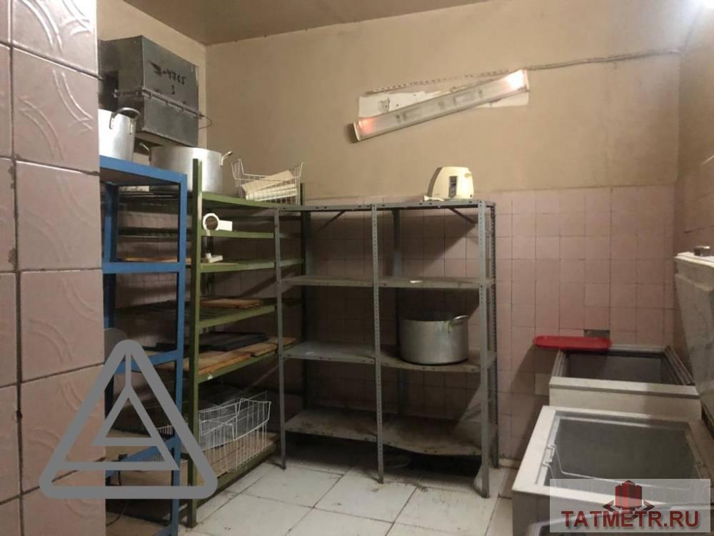 Аренда / Коммерческая / Free purpose, Казань, улица Вишневского, 440 000 Сдается помещение 550 кв.м , на первом этаже по адресу: ул.Вишневского 26 в. в хорошем состоянии. Рассматривается... - 15