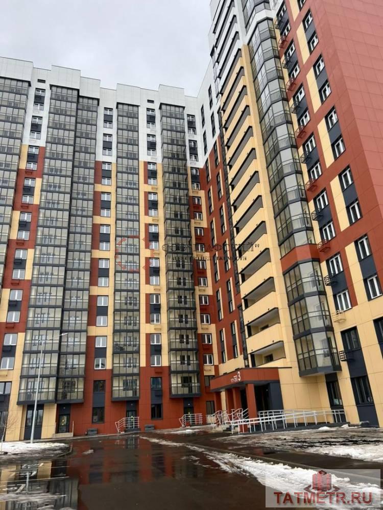 Продажа / Квартиры, Казань, улица Алексея Казем-Бека, 5 200 000 Продаю однокомнатную квартиру в новом доме расположенную на 4 этаже 19-этажного дома. Квартира светлая, просторная, с...