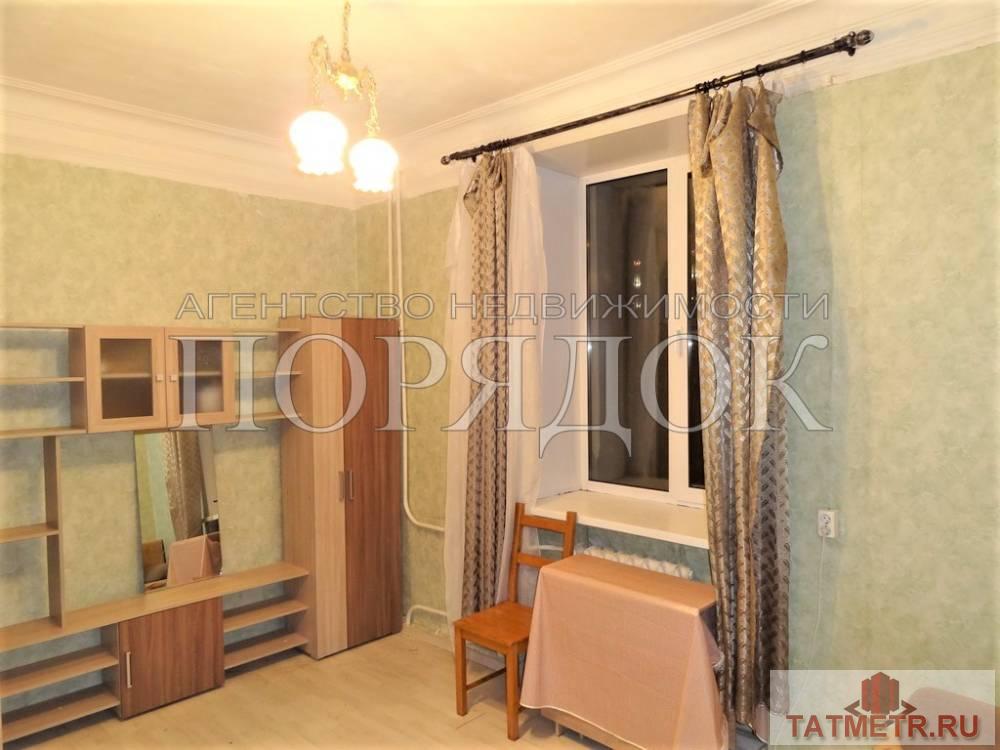 Продажа / Комнаты, Казань, Хади Такташа улица, 1 550 000 Продается комната с ремонтом на комфортном этаже! Дом кирпичный с достойной шумоизоляцией. В доме в 2014 году сделан...