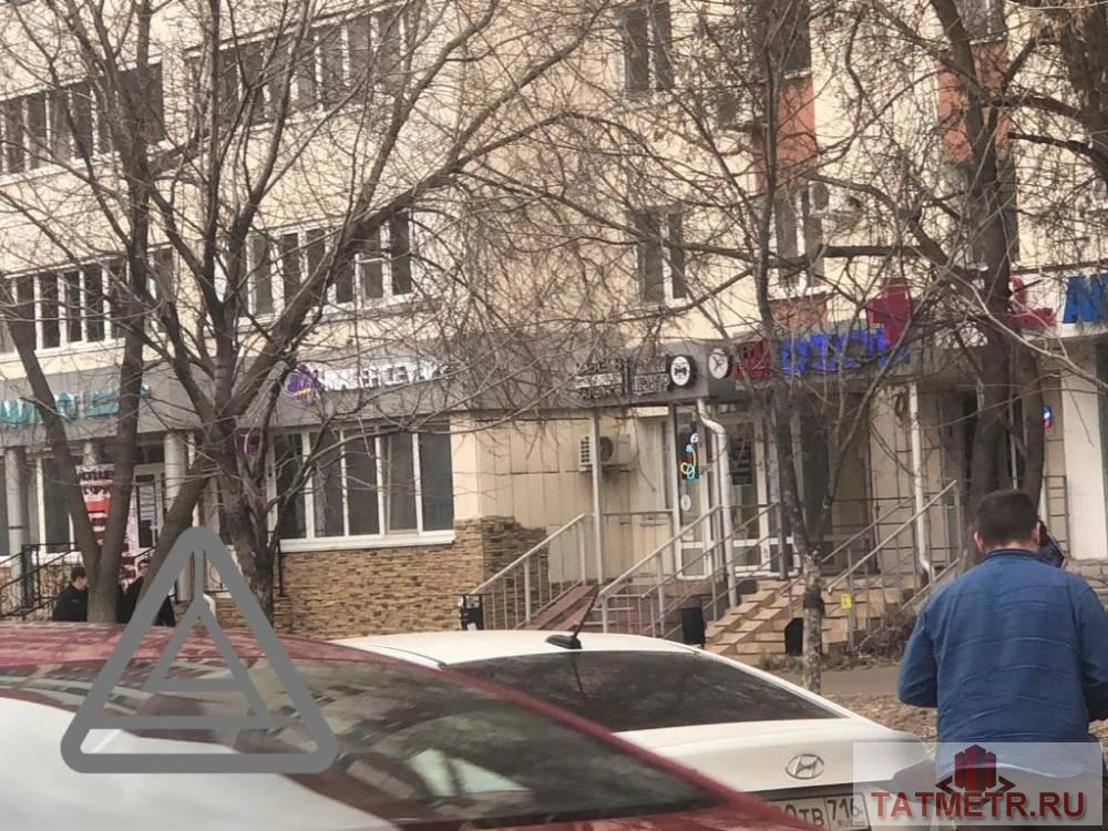 Аренда / Коммерческая / Free purpose, Казань, улица Академика Парина, 65 000 Сдается торговая площадь по адресу : Парина 6 находящееся на первой линии В помещении: Электричество Отопление... - 1