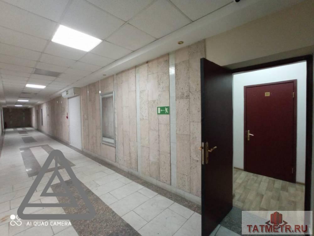 Коммерческая / Аренда / Офисы, Казань, улица Зинина, 36 540 Сдается помещение на 2 этаже 3 кабинета площадь от 18 +20+14.5 кв.м по адресу Зинина 4. В хорошем состоянии. В... - 7