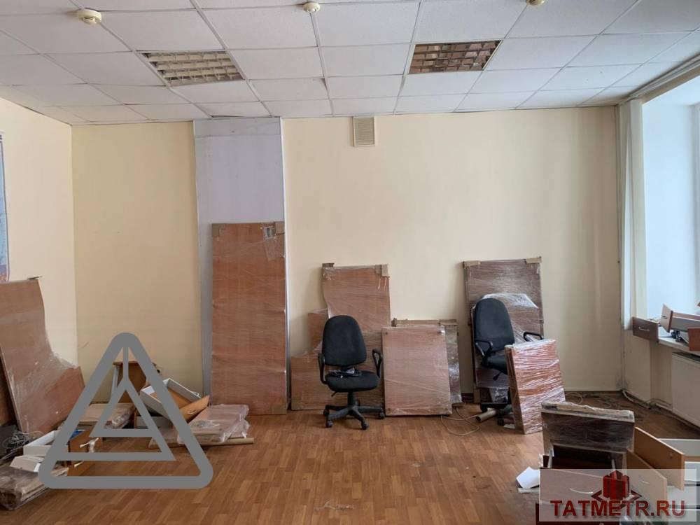 Аренда / Коммерческая / Free purpose, Казань, Курская улица, 26 360 Сдам помещение в Советском районе по адресу Курская, 3 на 1 этаже жилого дома. Площадь 30,3 кв.м, отлично подойдет... - 2