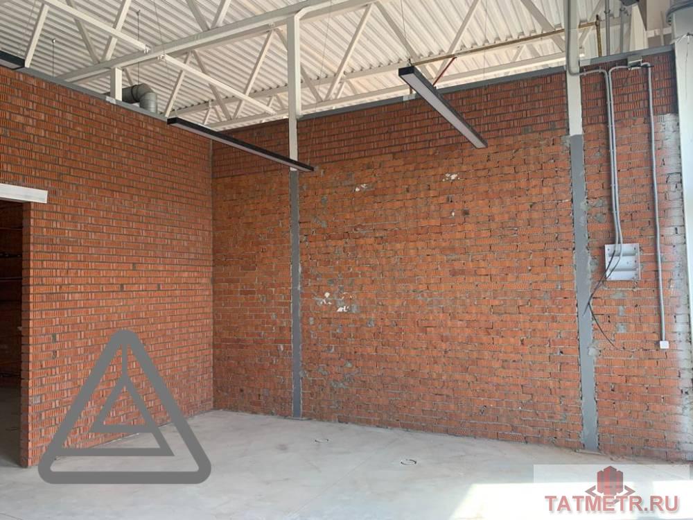Продажа / Коммерческая / Retail, Казань, Авиастроительный район, 8 421 800 Продам 43,24 кв.м в новом ТЦ «Взлетный» на первой линии по улице Дементьева. • 1 линия по ул. Дементьева; • Своя... - 4
