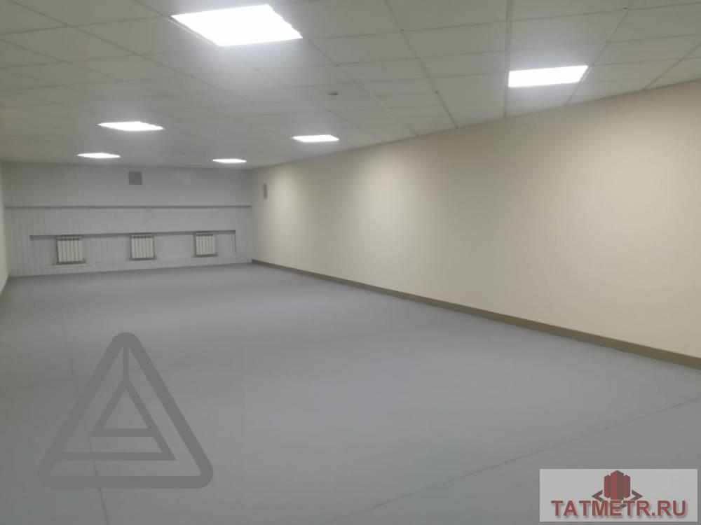 Аренда / Коммерческая / Warehouse, Казань, Проспект Победы, 63 130 Сдается помещение свободного назначения по адресу Проспект Победы 206. Подходит под склад, швейный цех. В хорошем... - 6