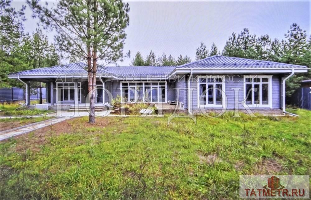 Продаём шикарный загородный дом + гостевой дом из клееного бруса сибирской сосны в новом коттеджном посёлке...
