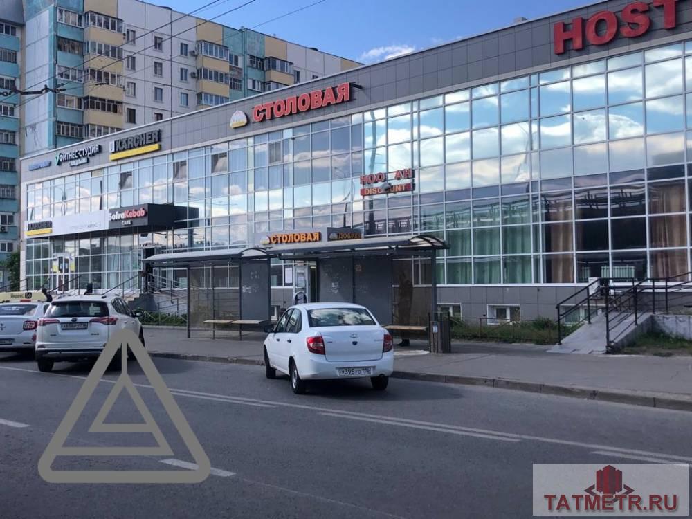 Аренда / Коммерческая / Free purpose, Казань, Чистопольская улица, 180 000 Сдается полуцокольное помещение площадью 300 кв.м по адресу Чистопольская 61а, находящееся на первой линии... - 1