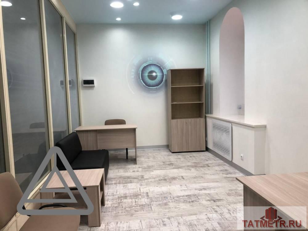 Коммерческая / Аренда / Офисы, Казань, Московская улица, 22 000 Сдается офисное помещение по адресу Московская 15. В хорошем состоянии. В помещении: — Интернет — Электричество —... - 9
