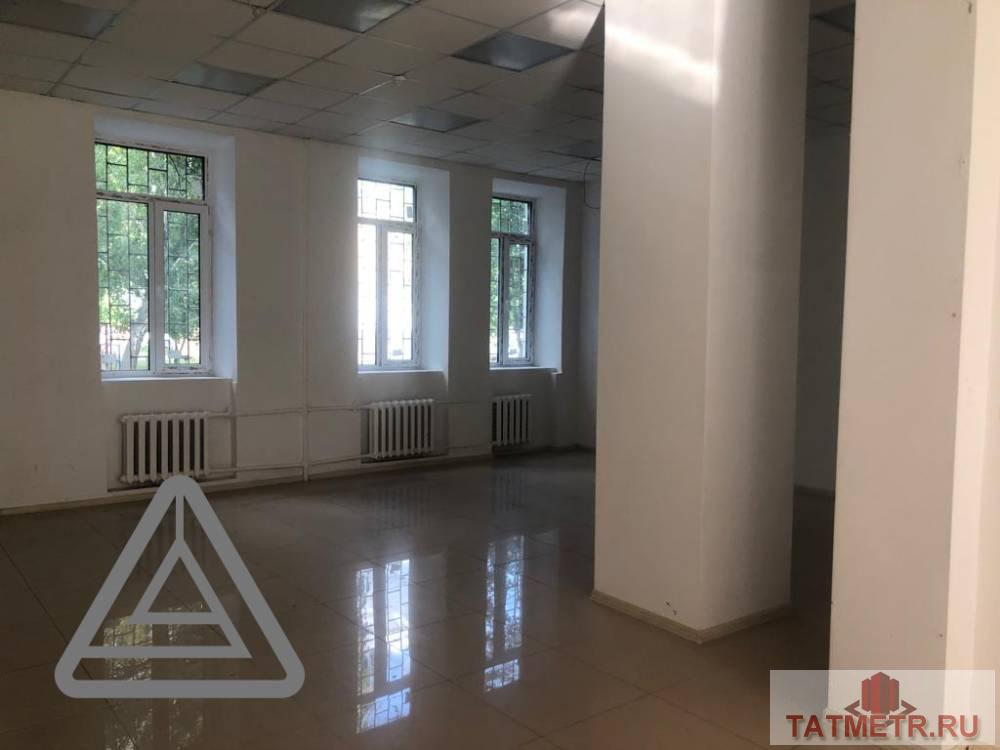 Аренда / Коммерческая / Free purpose, Казань, улица Павлюхина, 75 000 Сдается помещение 145 квм , по адресу Павлюхина 85,находящееся на первой линии с ремонтом В помещении: —... - 13
