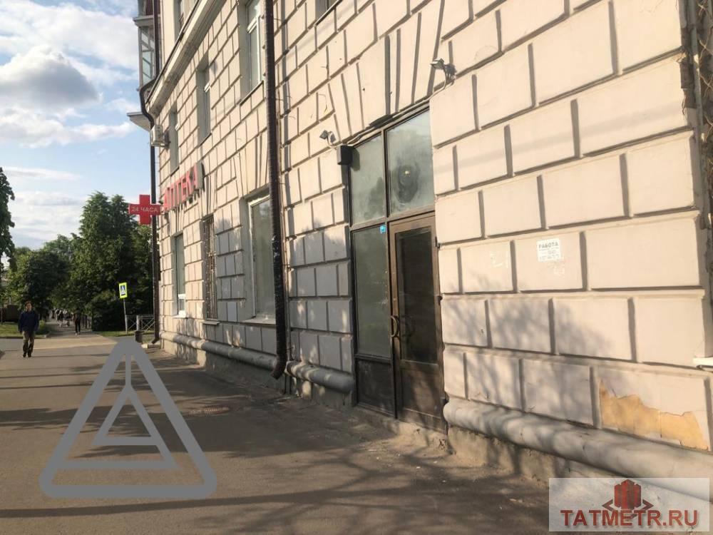 Аренда / Коммерческая / Free purpose, Казань, улица Павлюхина, 75 000 Сдается помещение 145 квм , по адресу Павлюхина 85,находящееся на первой линии с ремонтом В помещении: —... - 3