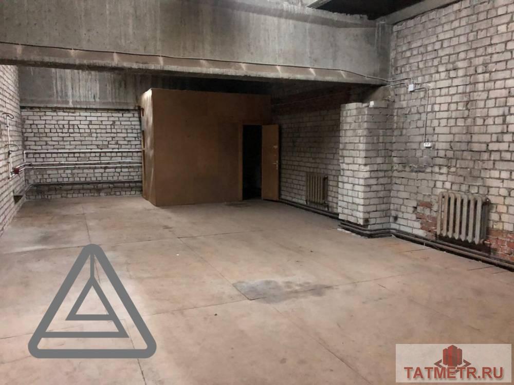 Аренда / Коммерческая / Warehouse, Казань, Бухарская улица, 115 200 Сдам теплый склад площадью 288 м. В помещении: --заездные ворота 3,5 на 4,5 --отопление --Санузел ---Система...