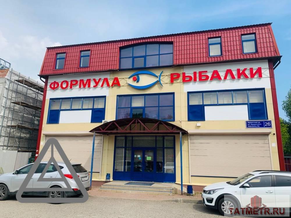 Аренда / Коммерческая / Free purpose, Казань, улица Адоратского, 299 000 Сдается отдельно-стоящее здание по адресу: ул. Адоратского 26. В отличном состоянии. Площадь 1 эт-155 м, 2 эт-144м, 3... - 2