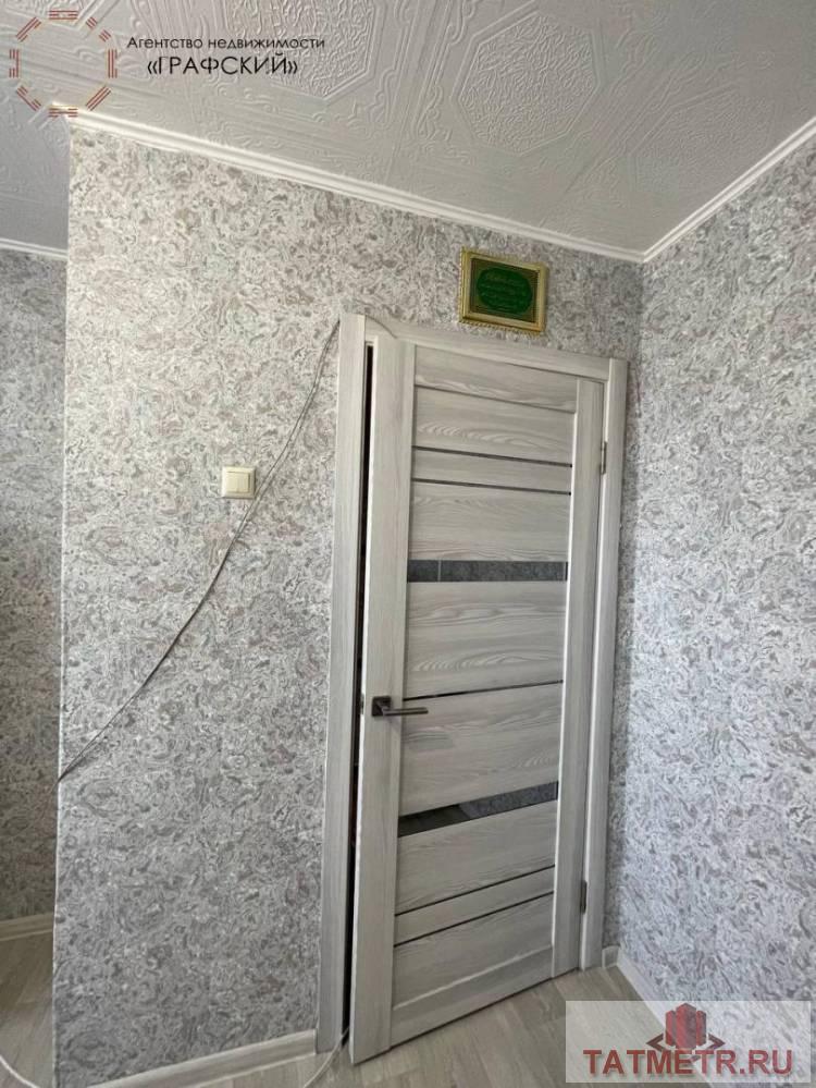 Продажа / Квартиры, Казань, улица Айдарова, 2 950 000 Продаю 1-комнатную квартиру в кирпичном доме! Квартира очень светлая и уютная, с прекрасным видом из окон. Сделан... - 2