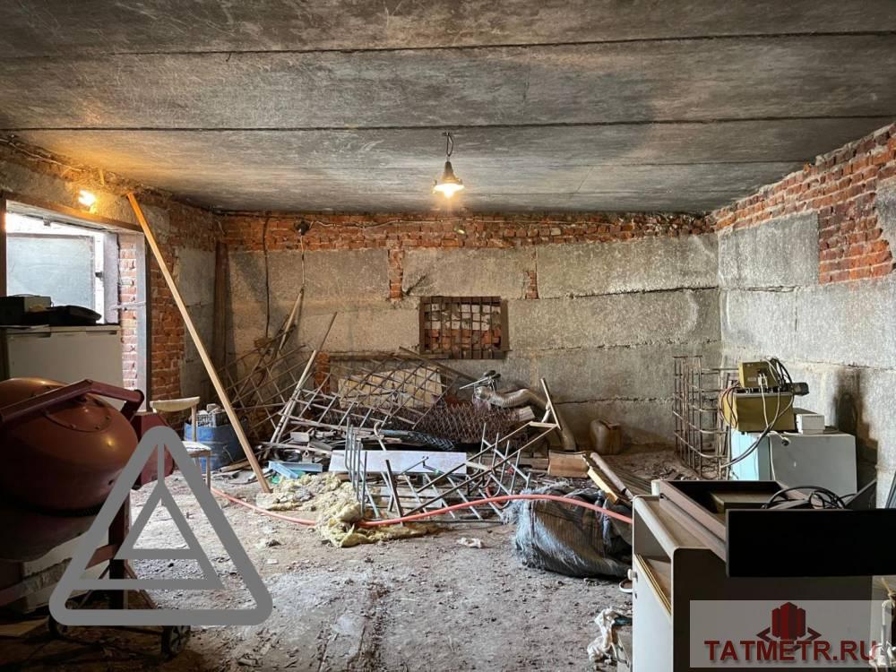 Аренда / Коммерческая / Warehouse, Казань, улица Короленко, 13 880 Сдается помещение по адресу Короленко 120. В хорошем состоянии. В помещении: — Электричество — Запасной вход —...