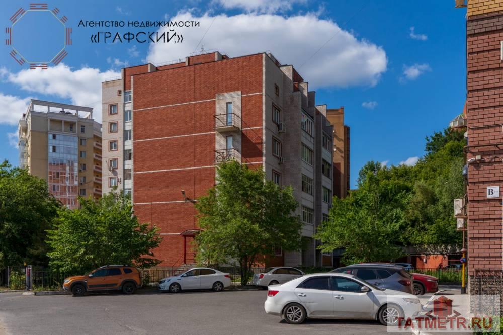 Продажа / Квартиры, Казань, улица Тихомирнова, 9 600 000 Продаю просторную однокомнатную в центре города! Кирпичный дом 2005 года. Месторасположение : «Огонь»! — прямо... - 22
