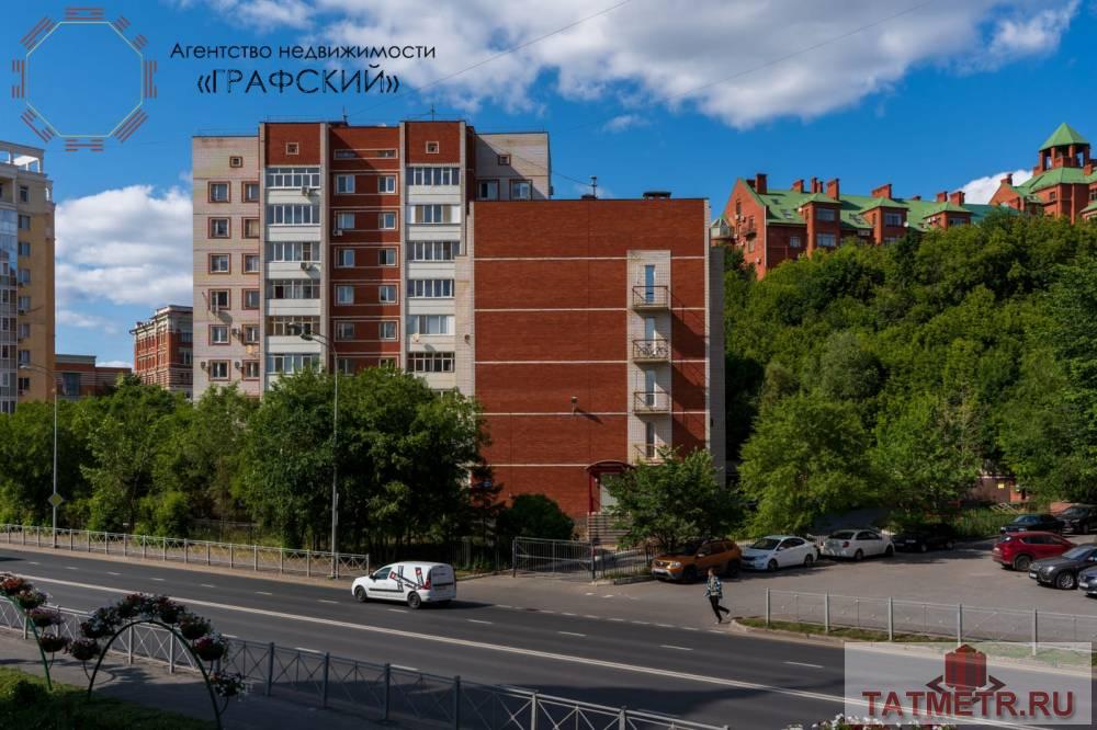 Продажа / Квартиры, Казань, улица Тихомирнова, 9 600 000 Продаю просторную однокомнатную в центре города! Кирпичный дом 2005 года. Месторасположение : «Огонь»! — прямо... - 29
