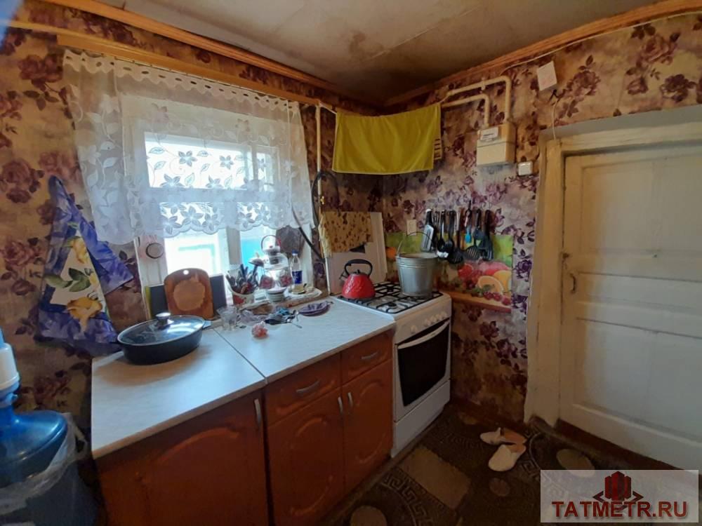Продажа / Жилая / Дом с участком, Зеленодольск, Революции улица, 7 498 000 Продается хороший кирпичный дом в г. Зеленодольск. В доме имеется газ, свет, вода, канализация; кухня, три комнаты.... - 3