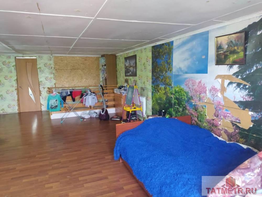 Продажа / Жилая / Дом с участком, пгт. Васильево, СНТ Автомобилист улица, 4 000 000 Продается дом в пгт.Васильево. Дом двухэтажный, бревенчатый. На первом этаже расположены прихожая, две спальни,...