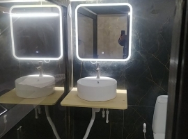Продается современная двухуровневая квартира в пгт. Васильево....