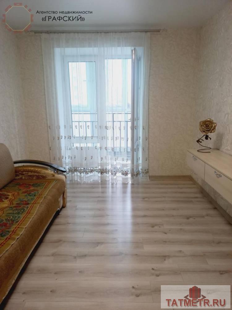 Продажа / Квартиры, Казань, улица Азата Аббасова, 6 350 000 Продаю однокомнатную в ЖК Весна. Дом сдан в 2018 году. Квартира расположена на комфортном втором этаже. Сделан... - 2