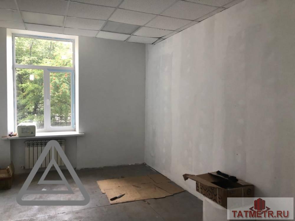 Аренда / Коммерческая / Free purpose, Казань, улица Восстания, 32 000 Сдается 40кв.м , на первом этаже внутри действующего магазина по адресу: ул. Восстания 46,находящееся на первой... - 4