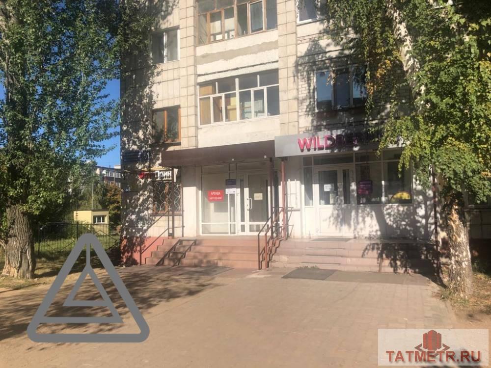 Аренда / Коммерческая / Free purpose, Казань, улица Космонавтов, 33 600 Сдается помещение 25 квм по адресу Космонавтов, 51 с хорошим ремонтом. В помещении: — Интернет — Электричество —... - 10