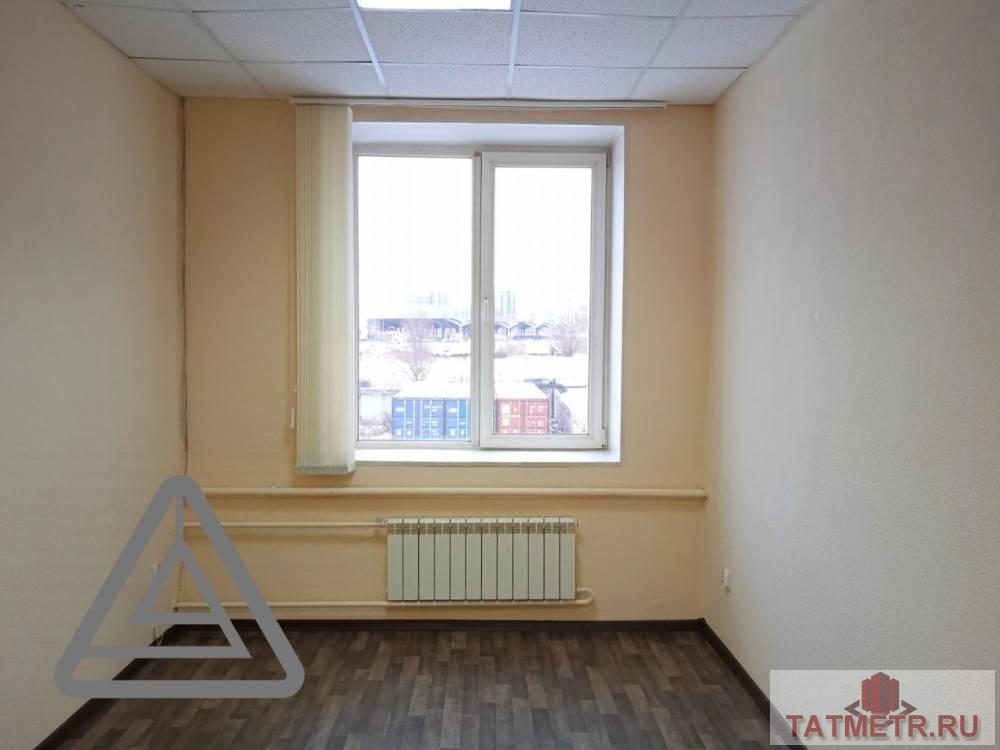 Коммерческая / Аренда / Офисы, Казань, улица Космонавтов, 27 750 Сдается офисное помещение на 2 этаж 33.3 кв.м по адресу Космонавтов 67 к2. Возможно с НДС. В хорошем состоянии. В...
