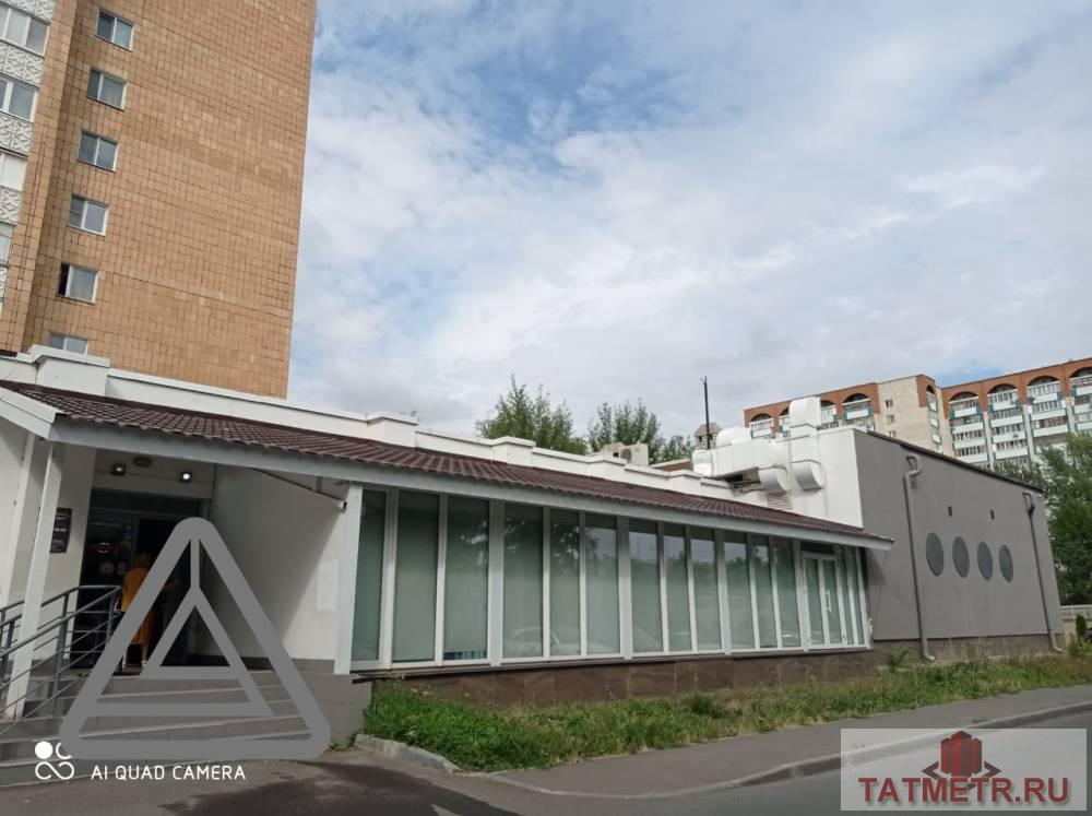 Аренда / Коммерческая / Public catering, Казань, улица Фатыха Амирхана, 600 000 Сдается помещение площадь 300 кв.м по адресу ул.Фатыха Амирхана 31 .Б . Помещение в отличном состоянии. В... - 31