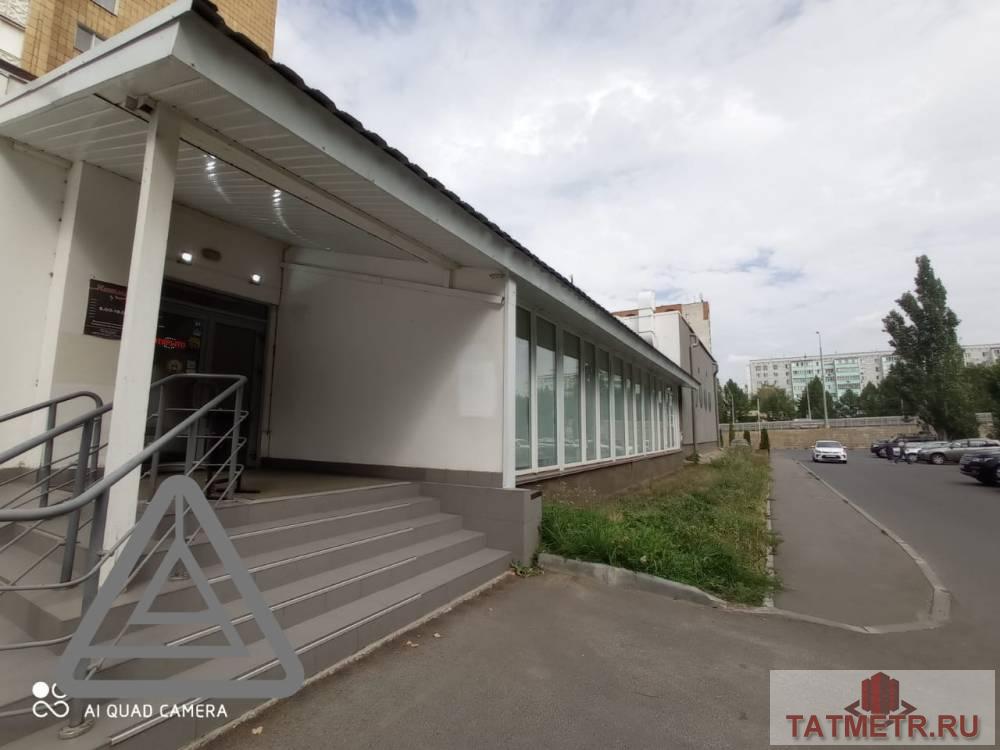 Аренда / Коммерческая / Public catering, Казань, улица Фатыха Амирхана, 600 000 Сдается помещение площадь 300 кв.м по адресу ул.Фатыха Амирхана 31 .Б . Помещение в отличном состоянии. В... - 32