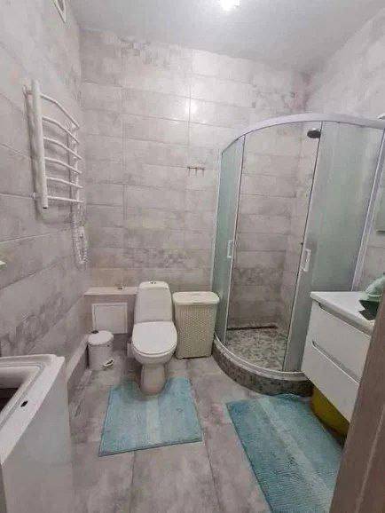 Продажа / Квартиры, Казань, Шмидта улица, 22 500 Предлагаем на длительный срок просторную, чистую 1-комнатную квартиру. Ранее квартира не сдавалась. Удобное... - 5