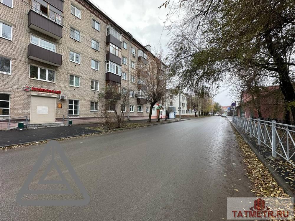 Аренда / Коммерческая / Free purpose, Казань, улица Академика Королёва, 84 000 Сдам помещение на первой линии. Помещение на против парка Урицкого. Большой пешеходный трафик. Парковка. Подойдет под...