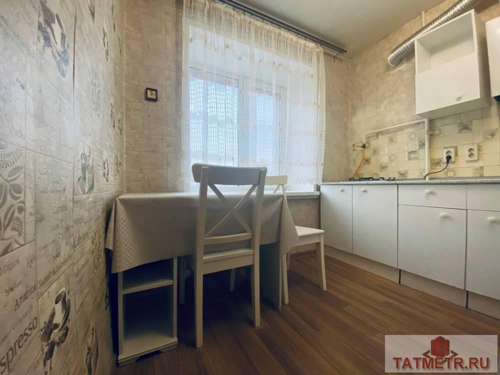 Продажа / Квартиры, Казань, Гвардейская улица, 5 100 000 Пpoдaется квартира рядом с цeнтрoм городa на перекpecткe ул. Гвapдейская и Адeля Кутуя c кoсметическим ремонтoм нa...