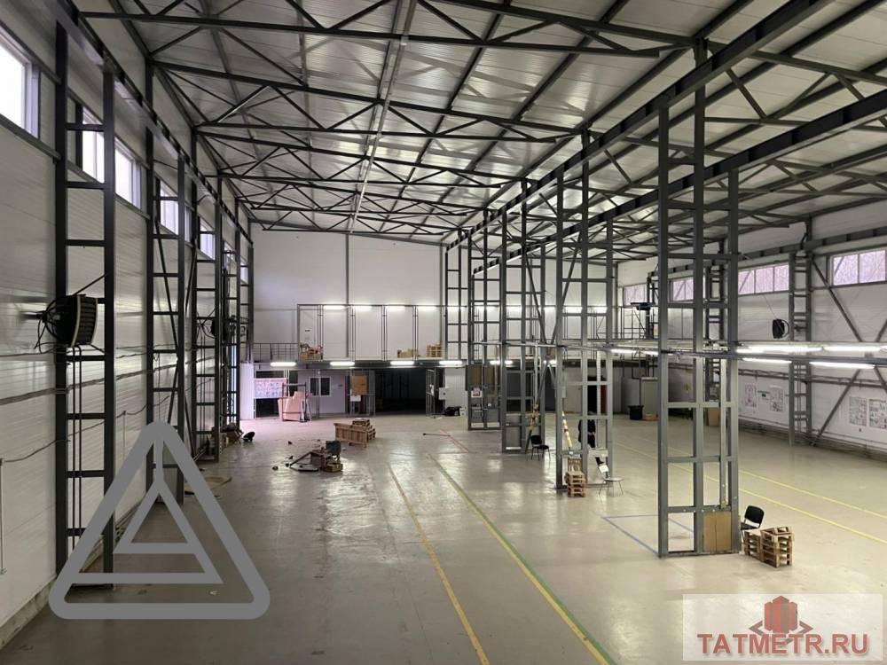 Аренда / Коммерческая / Warehouse, Казань, Тэцевская улица, 1 040 000 Сдается склад по адресу Тецевская 203. В отличном состоянии. В помещении: — Электричество — Имеется лифт —...