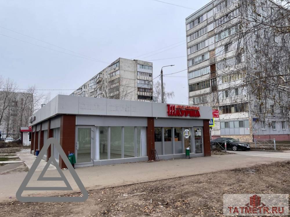 Коммерческая / Аренда / Торговые помещения, Казань, улица Адоратского, 76 000 Сдается помещение по адресу Адоратского 15а. В отличном состоянии. В помещении: — Электричество — Охрана —...