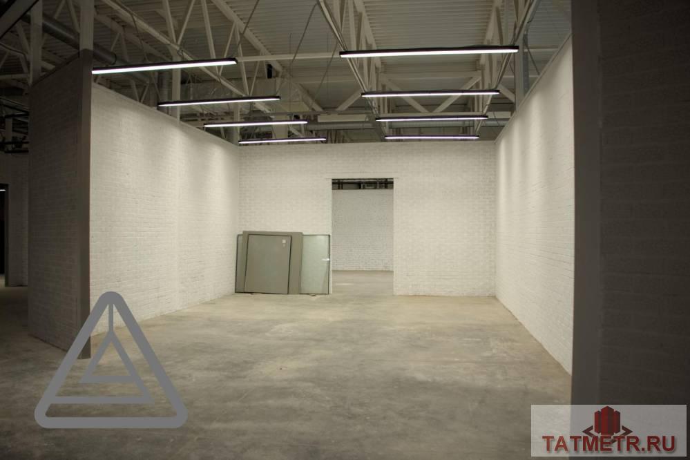 Продажа / Коммерческая / Retail, Казань, улица Дементьева, 11 400 000 Продам 57,2 кв.м в новом ТЦ «Взлетный» на первой линии по улице Дементьева, д.72Б. Помещения с высокими потолками.... - 2