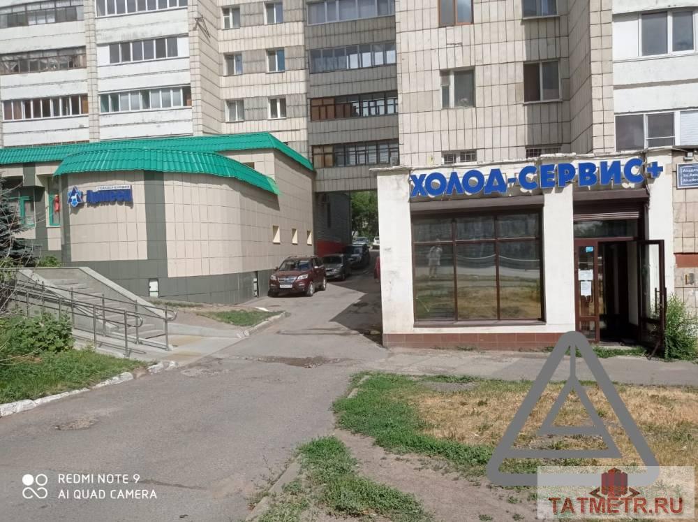 Аренда / Коммерческая / Free purpose, Казань, улица Академика Губкина, 110 000 Сдается торговое помещение 1 этаж площадь 86.2 квм по адресу Академика Губкина 39/1 . В помещение отличное...