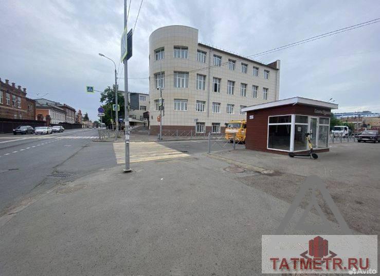 Аренда / Коммерческая / Free purpose, Казань, улица Салиха Сайдашева, 35 000 Отдельно стоящий павильон на остановке автобуса. 1 этаж 24/7 работа Свет есть (более 20 квт) Вода привозная Витражные...