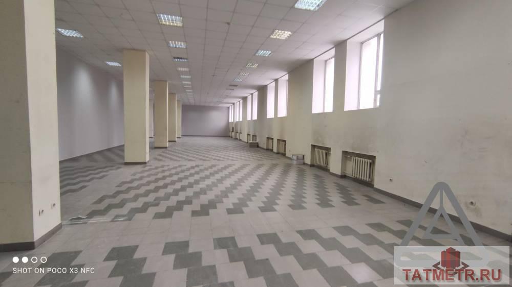 Аренда / Коммерческая / Free purpose, Казань, Сибирский тракт, 318 640 Сдается помещение на первом этаже в торгово-офисном центре «Мегапарк», по адресу: ул. Сибирский тракт, 34к4. Площадь...