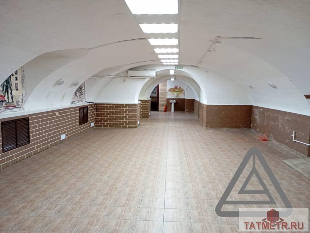 Аренда / Коммерческая / Free purpose, Казань, улица Баумана, 350 000 Сдается помещение свободного назначения по адресу Баумана 47. В состоянии -требует ремонта состоянии. В помещении: —... - 9
