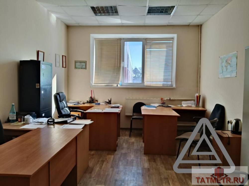 Коммерческая / Аренда / Офисы, Казань, улица Восстания, 12 000 Сдается в апреле офис на 3 этаже площадь 20 кв.м по адресу ул. Восстания 100 корпус 5 .Химград. В хорошем состоянии.... - 10